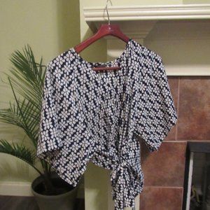 Banana Republic front tie blouse